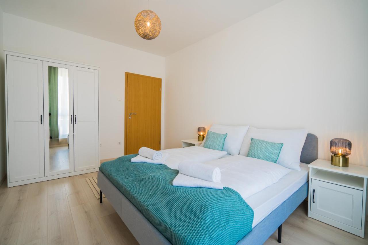 MF Golden Coast Panorama Apartment Siófok Buitenkant foto