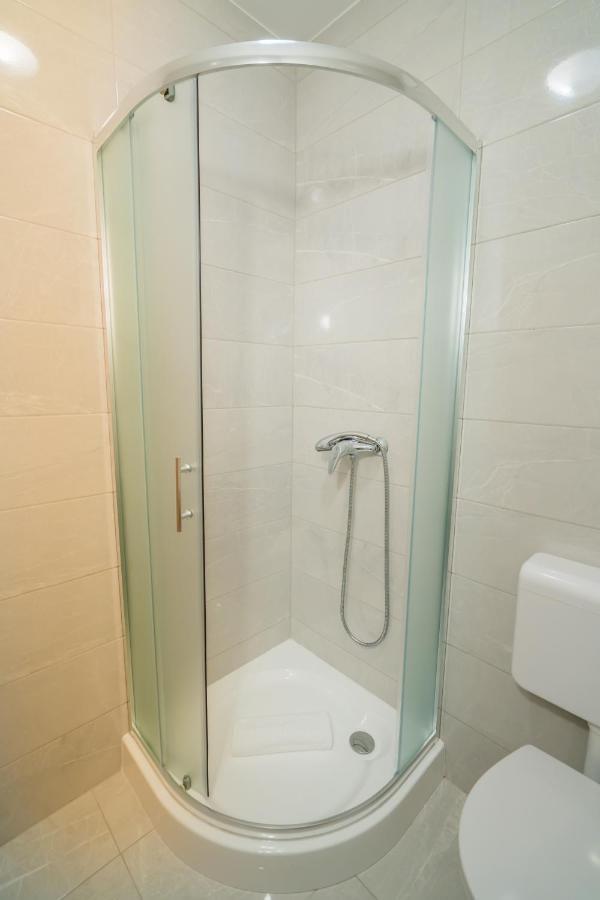 MF Golden Coast Panorama Apartment Siófok Buitenkant foto