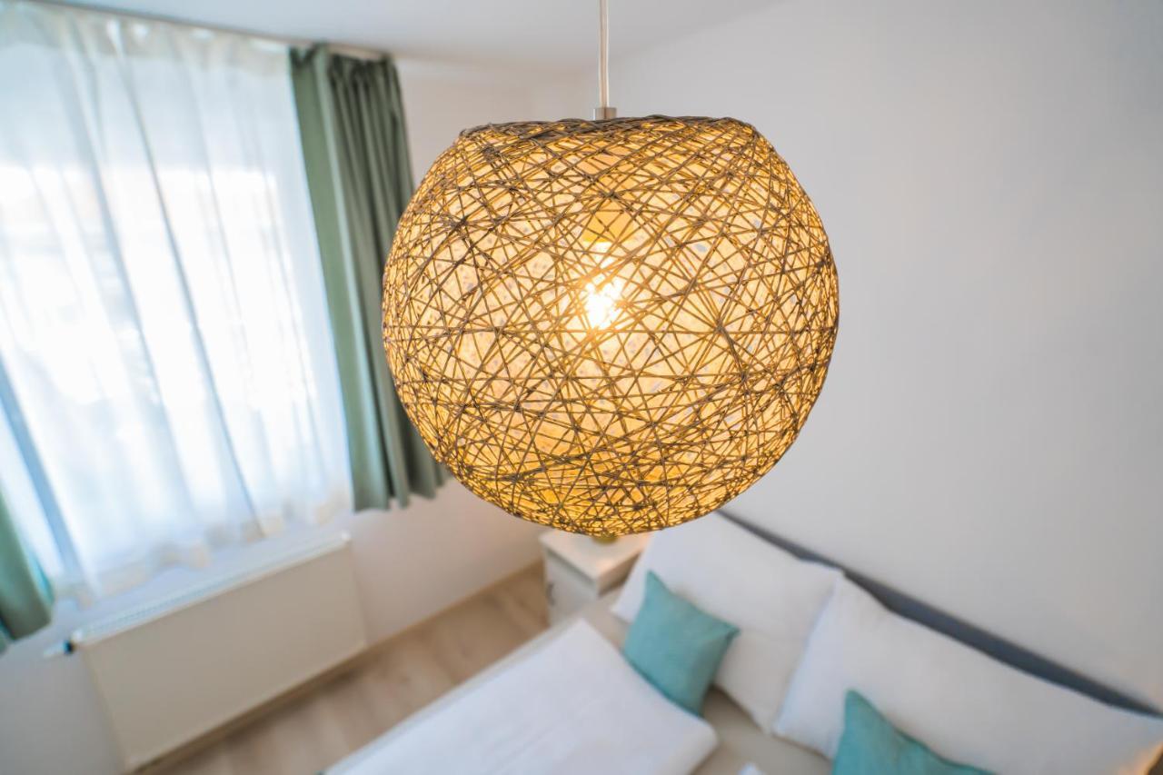 MF Golden Coast Panorama Apartment Siófok Buitenkant foto