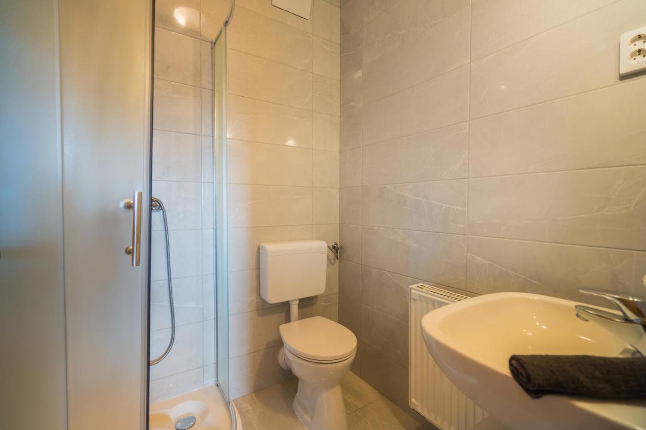 MF Golden Coast Panorama Apartment Siófok Buitenkant foto