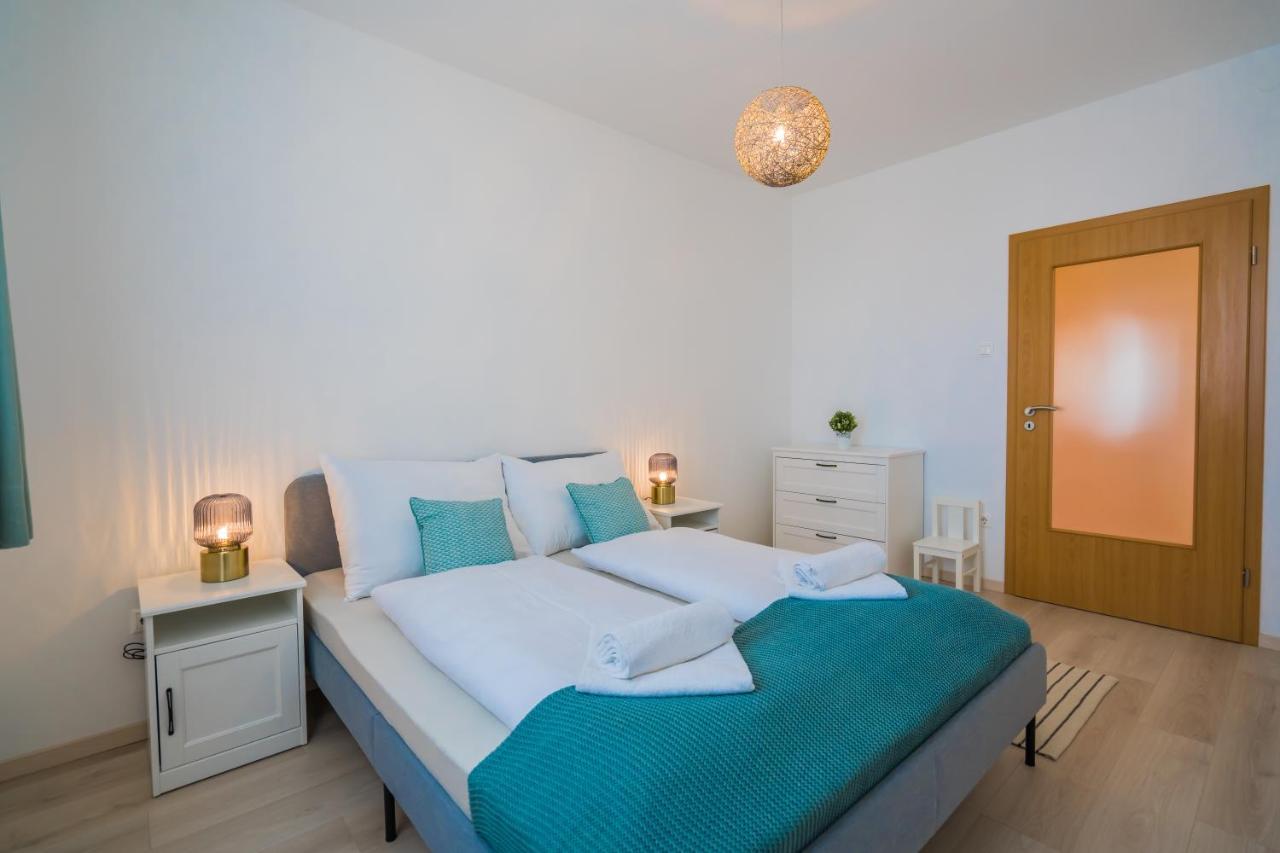 MF Golden Coast Panorama Apartment Siófok Buitenkant foto